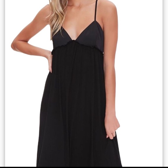 FOREVER 21 High low Size L Black Maxi length, empire waist V-neck smocked back. - Picture 4 of 9